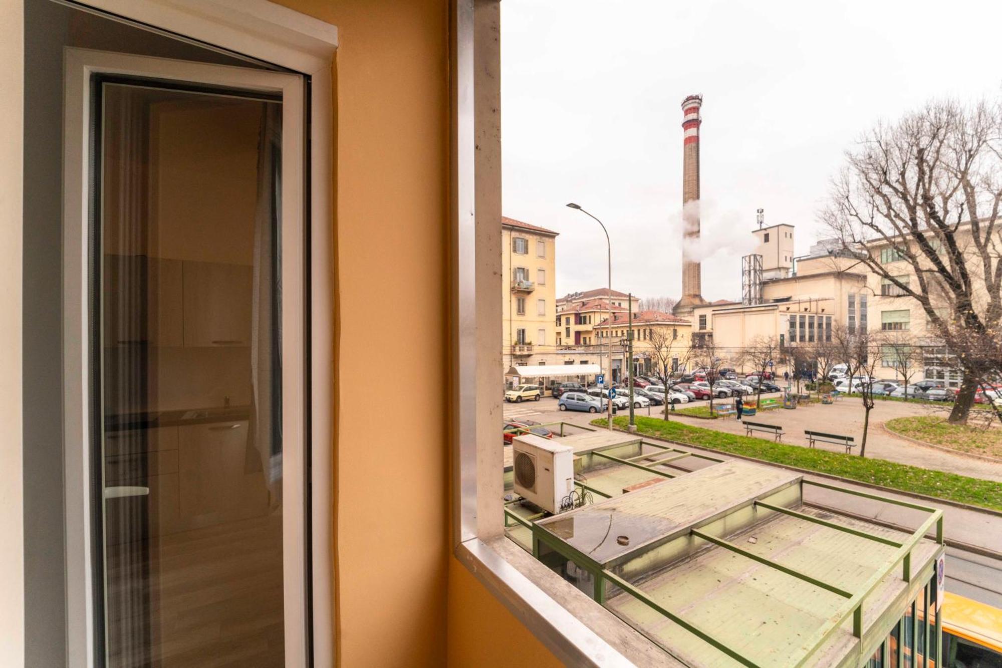 1 Homely - Lingotto Fiere, Cto Hospital & Metro Spezia A 5' * Turin
