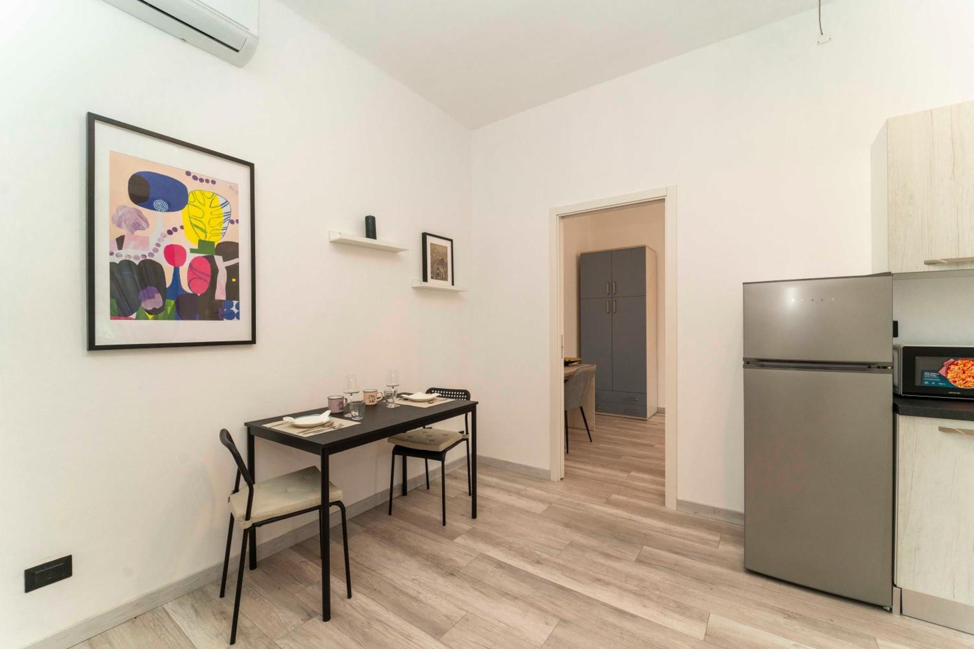 1 Homely - Lingotto Fiere, Cto Hospital & Metro Spezia A 5' Appartement *