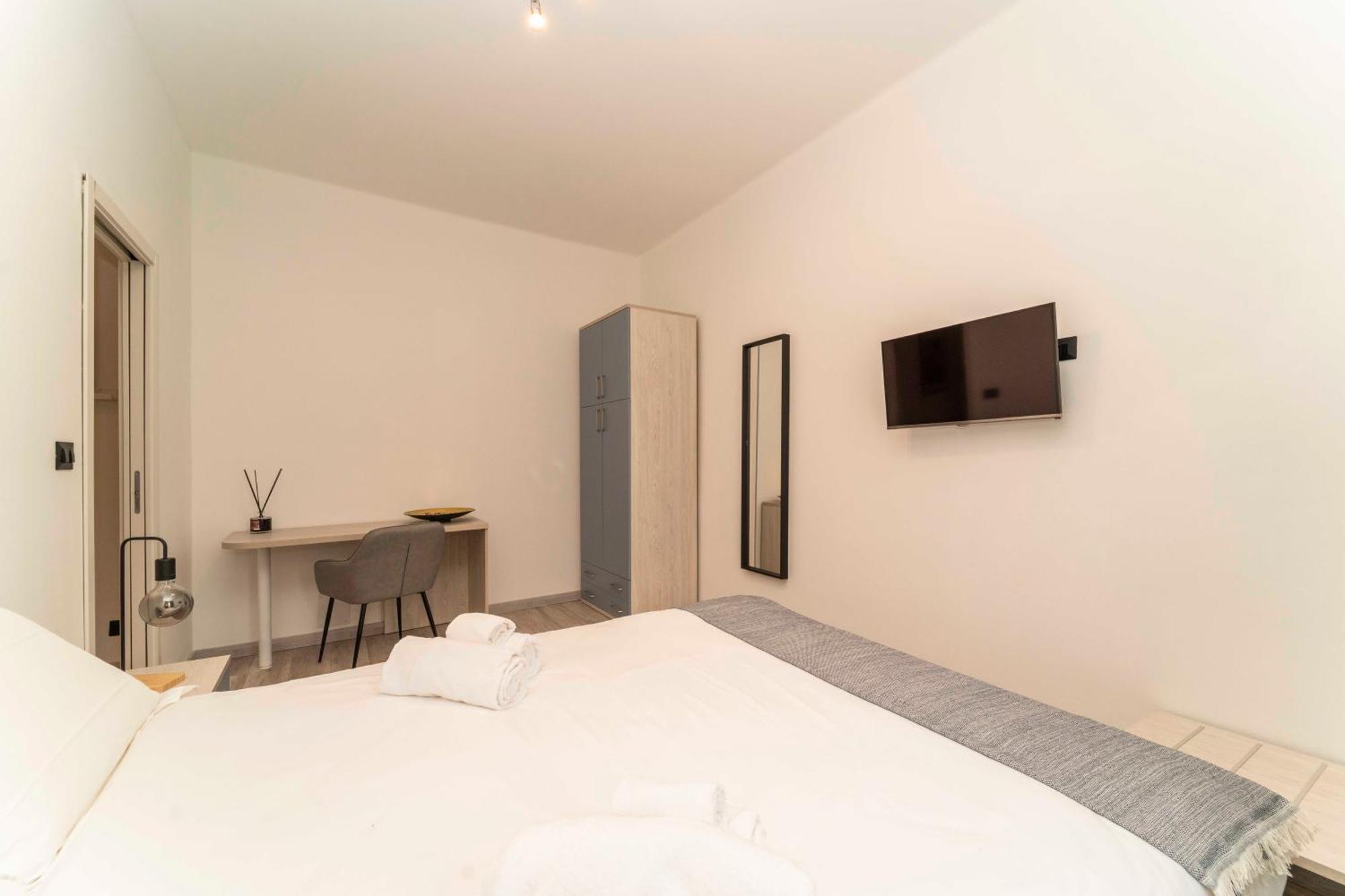 1 Homely - Lingotto Fiere, Cto Hospital & Metro Spezia A 5' * Turin